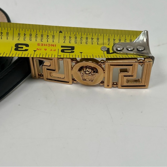 Versace Women’s Versace Medusa Plaque Buckle Belt Size 70/28 Black Thin